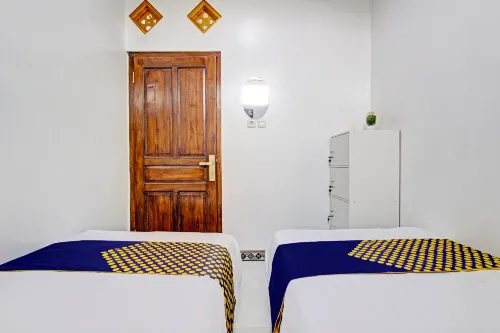 Spot on 93317 Wisma Ratu Syariah Hotels in Bendosari
