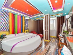 Love Bay Boutique Hotel (Guilin North High-speed Railway Station)