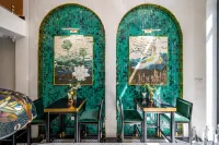 White Lotus - Boutique Hotel