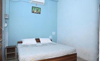 Goroomgo Mahamaya Guest House Varanasi (UP)