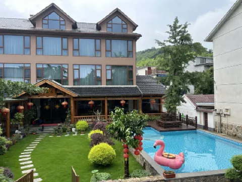 Changxing Chayunjuju Hotels near Guyinxing Park