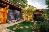 Gu Yu shan ju an Ji man life art designer private soup resort hotel zhuan Hotels near Xushiwu Village