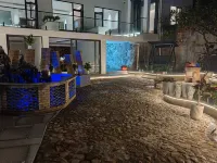 Xingyin Buli Homestay in Tiantai Отели рядом с достопримечательностью «Гора Чэньчжэнь»