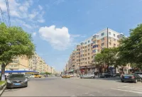 Harbin Ethical Thoughts and Words Fashion Hotel