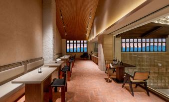 Sailimuhu Elaine· Resort Hotel
