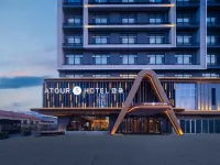 Changchun Guanggu Street Atour S Hotel Hotels in Jilin University Qianwei south district / Silicon