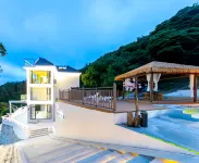 MaxHotel