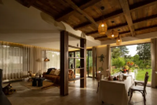 MOUNTAIN SPRING RESORT