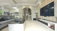 Lucky Hotel