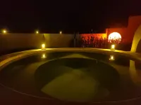 Xianju Danzhu Yeyou Language Hot Spring Private Soup Resort Homestay - Hot Springs