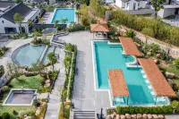 Yanzishan Hot Spring Hotel - Hot Springs