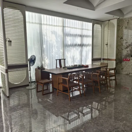 Nanping Aiweier Art Hotel