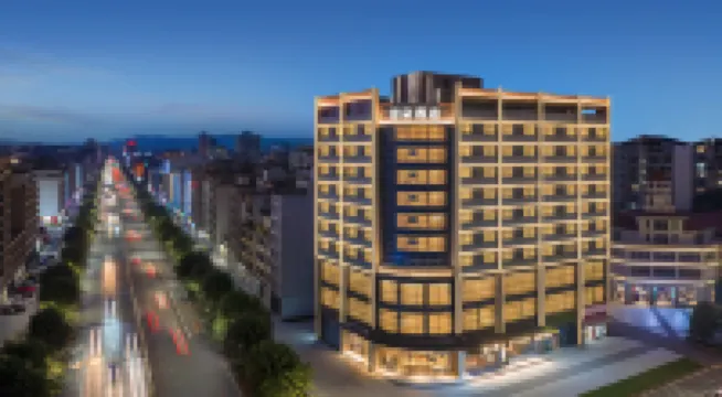 Qionghai High Speed Railway Station Aihua East Road Atour Hotel