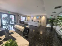 Jingmen Loulan Hotel (Xuanhua Bus Station)