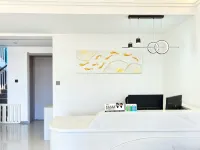 Arctic Village Northward Boutique Hotel