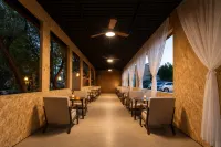 Lanting Retreat Dunhuang | LANTING ORCHARD RETREAT (Mingsha Mountain & Crescent Spring Branch) - bar