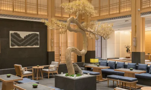 LOHOUSE Lijiang Resort Hotel (Yangshuo Yitian Xijie Pedestrian Street Store)
