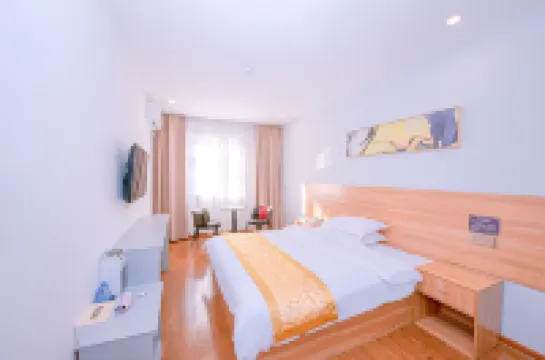 Dragon Star Hotel (Jincheng Central Pedestrian Street Store)