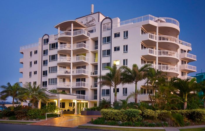 Beachside Resort Kawana Waters