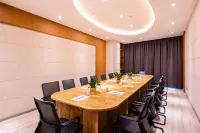 Garden Hotel (Luohe High-speed Railway West Station Branch)