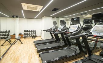 J-One Hotel