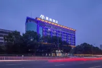 Molin Fashion Hotel (Yiyang Railway Station)