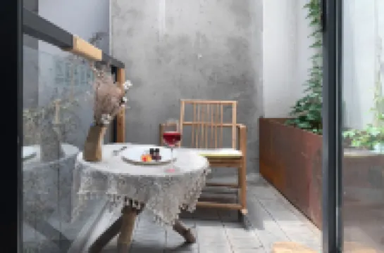 Floral Hotel·No.76 Designer Boutique Hotel (Huimin Street Branch, Zhonglou Subway Station, Xi'an)