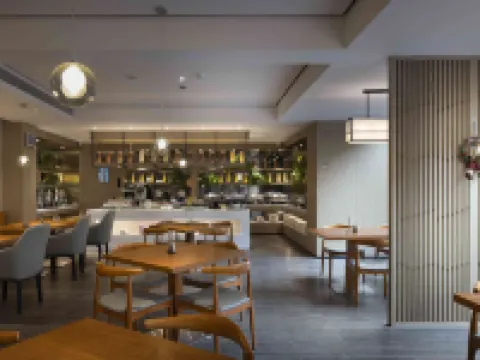 Paco Hotel (Huazhou Shifu Square) Hotels in Huazhou