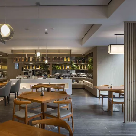 Paco Hotel (Huazhou Shifu Square)