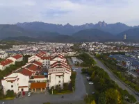 Jiuhuashan Center Hotel Hotel a Qingyang