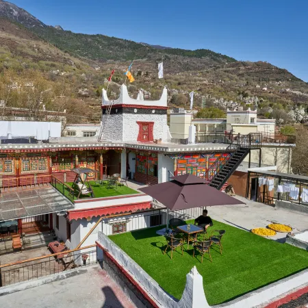 GuanZhai Yuanshe Guesthouse