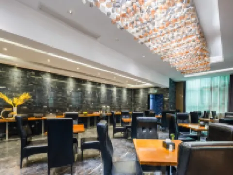 lnternational hotel Hoteles en Condado de Ningdu