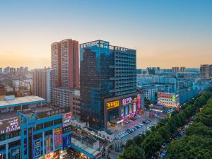 Nanning Guiwanyi Hotel (Beihu South Road Subway Station)