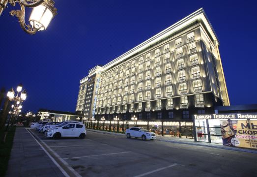 사히드 자라프숀 호텔