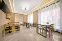 Superior Hotel (Mudanjiang Railway Station Department Store) - Breakfast