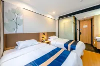 GreenTree Inn Express Hotel (Qingdao Railway Station Pichaiyuan Zhongshan Road Metro Station) Hotels in Qingdao