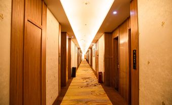 Hotan Zhongzhou Huayu Business Hotel (Railway Station Branch)