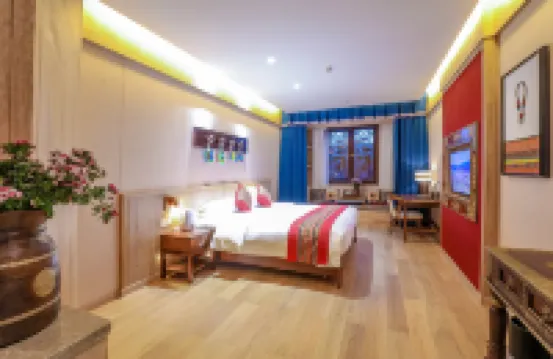 香格里拉第5顆隕石·光年ホテル（獨克宗古城）