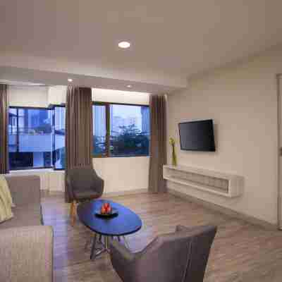 AIHO HOTEL MEDAN Rooms