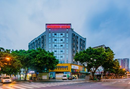 호텔 로비 및 편의시설