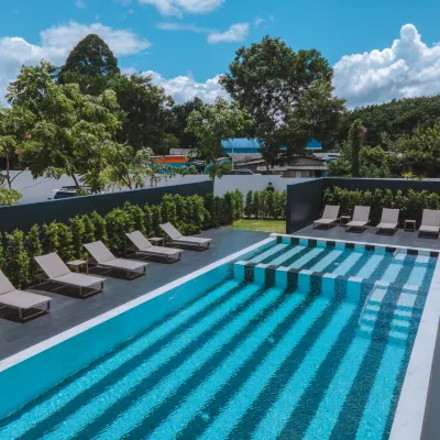 Blu Monkey Hub and Hotel Chanthaburi Отели рядом с достопримечательностью «Rambhai Barni Rajabhat University»