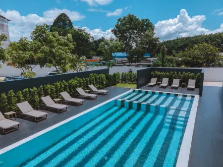 Blu Monkey Hub and Hotel Chanthaburi Отели в г. Чантхабури