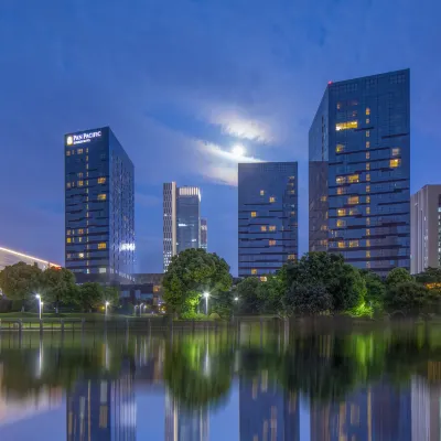 Pan Pacific Serviced Suites Ningbo Hotels near Fuming Road Station