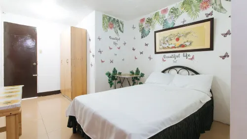 Cristian Jay Dormitory by RedDoorz Hotels in Dasmarinas