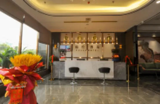 福倫酒店（鍾祥文峯路店）