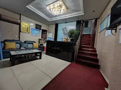 Mianyang Dequan Business Inn Hotels in 