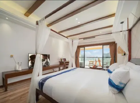 Yunpan Noah River View Resort Hotel