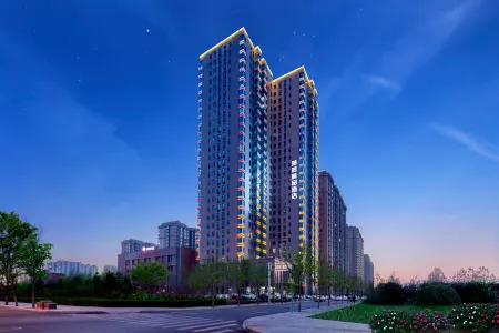 Mint Boutique Hotel (Taiyuan Red Lantern Stadium Jinyang Lake Branch) Отели рядом с достопримечательностью «Taiyuan Botanical Garden»