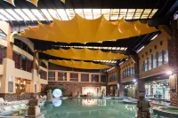 Xianning Hot Spring Valley Resort - Hot Springs