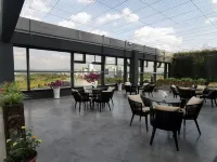 LAKESIDE MYRARE HOTEL Hotels in Chengdu